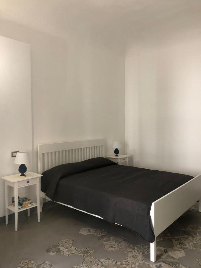 City Center Apartment Da Felu Palermo Ngoại thất bức ảnh