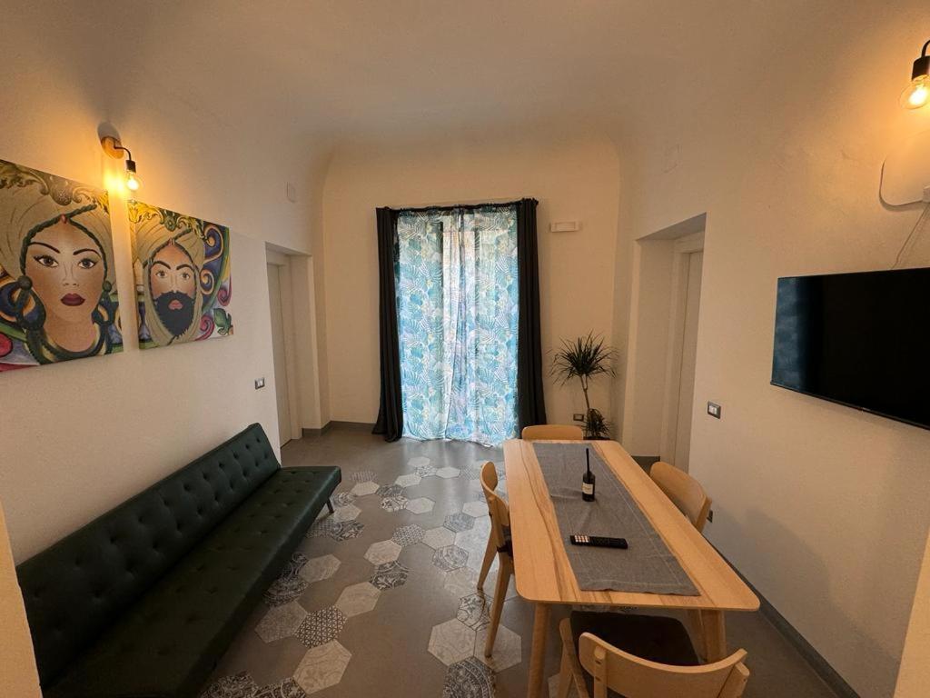 City Center Apartment Da Felu Palermo Ngoại thất bức ảnh